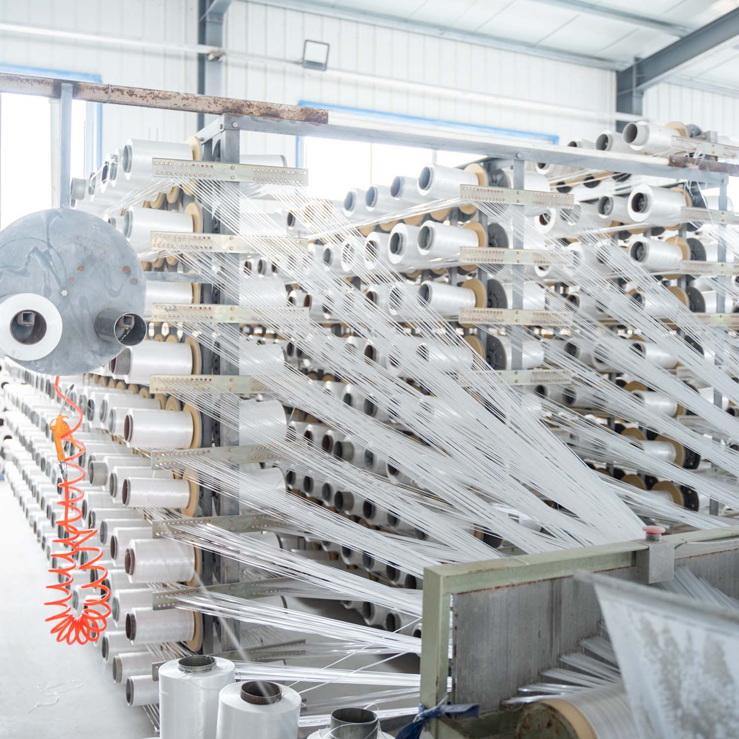 What's the lowest gsm and weight of PE tarp?